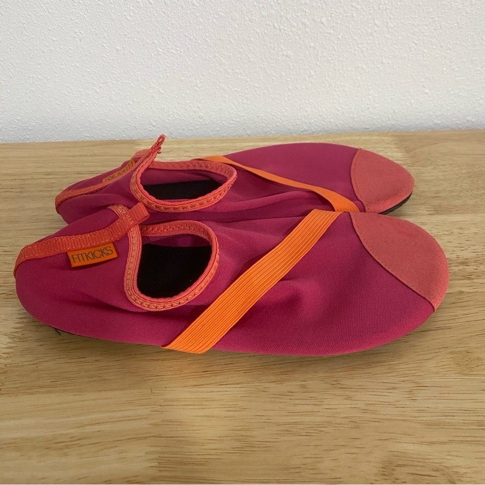 Fitkicks Shoes Womens Medium‎ Pink Orange Flats Yoga Minimalist Comfort Shoe M